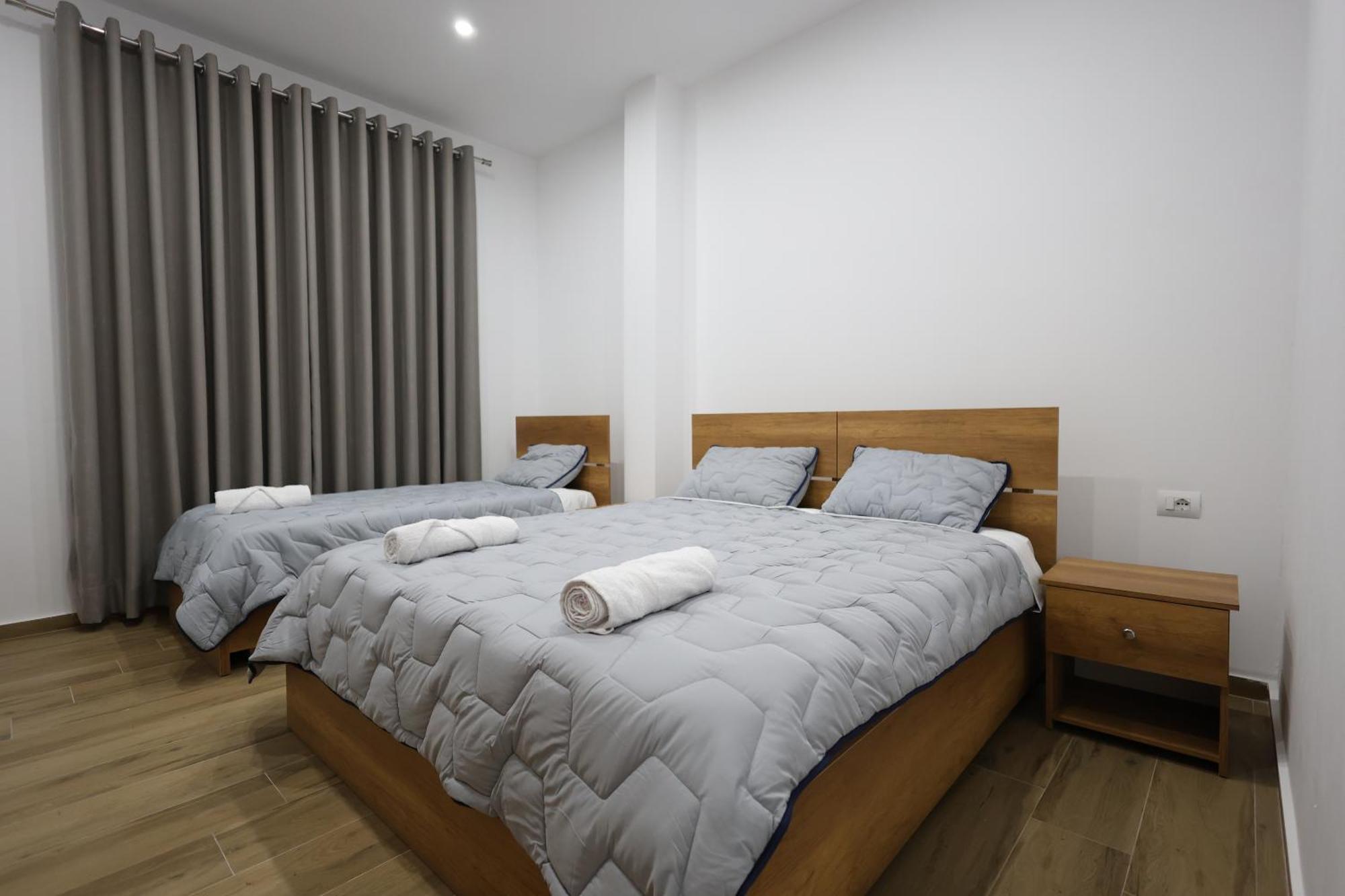 Guesthouse Aurel 베라트 외부 사진